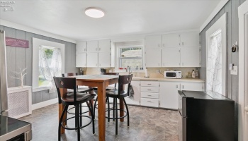 328 E Water, Oak Harbor, 43449, 3 Bedrooms Bedrooms, ,2 BathroomsBathrooms,Residential,For Sale,E Water,20253425