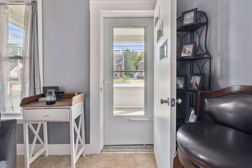 328 E Water, Oak Harbor, 43449, 3 Bedrooms Bedrooms, ,2 BathroomsBathrooms,Residential,For Sale,E Water,20253425