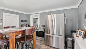 328 E Water, Oak Harbor, 43449, 3 Bedrooms Bedrooms, ,2 BathroomsBathrooms,Residential,For Sale,E Water,20253425