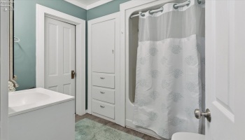 328 E Water, Oak Harbor, 43449, 3 Bedrooms Bedrooms, ,2 BathroomsBathrooms,Residential,For Sale,E Water,20253425