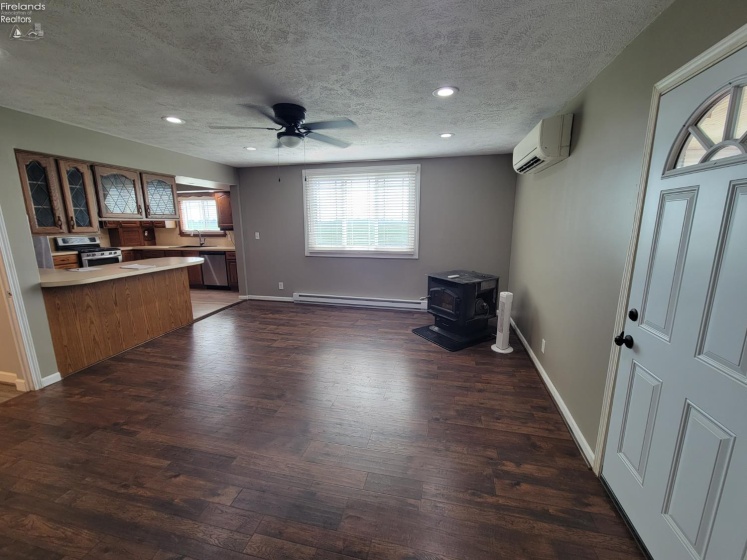 4470 State Street, Lindsey, 43442, 3 Bedrooms Bedrooms, ,2 BathroomsBathrooms,Residential,For Sale,State,20253190