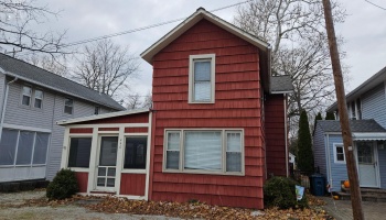 446 Lynn Avenue, Lakeside, 43440, 4 Bedrooms Bedrooms, ,1 BathroomBathrooms,Residential,For Sale,Lynn,20254648 446 Lynn Avenue, Lakeside, 43440, 4 Bedrooms Bedrooms, ,1 BathroomBathrooms,Residential,For Sale,Lynn,20254648