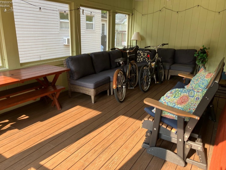 446 Lynn Avenue, Lakeside, 43440, 4 Bedrooms Bedrooms, ,1 BathroomBathrooms,Residential,For Sale,Lynn,20254648