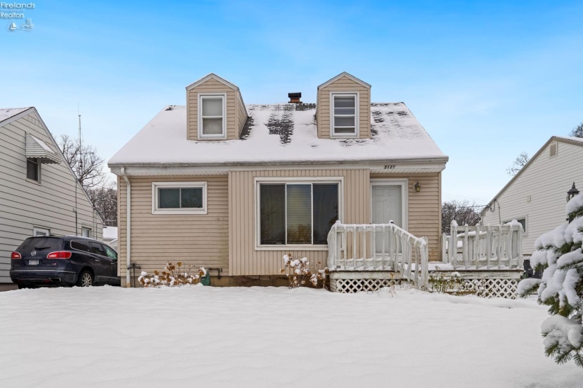 3121 Daleford Drive, Toledo, 43614, 3 Bedrooms Bedrooms, ,2 BathroomsBathrooms,Residential,For Sale,Daleford,20254673