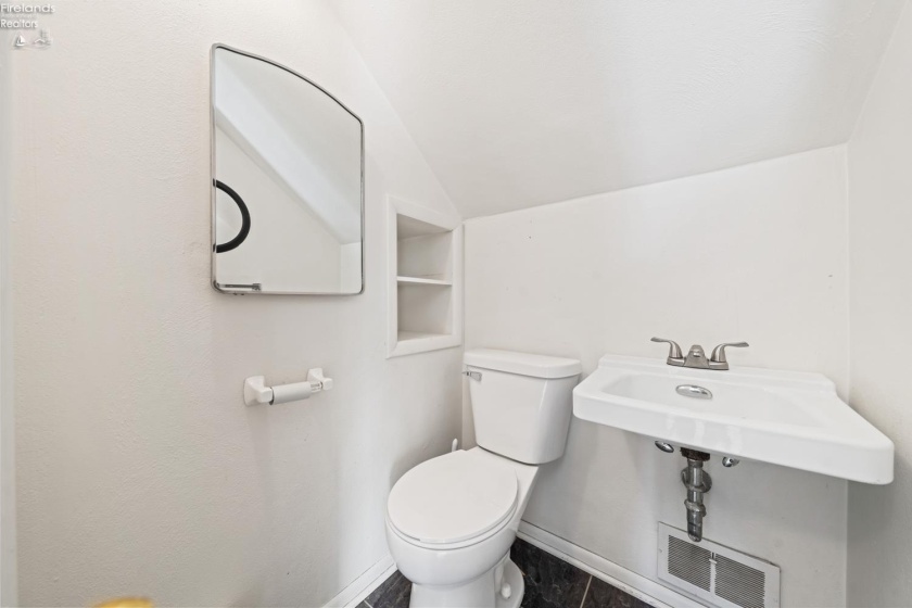 3121 Daleford Drive, Toledo, 43614, 3 Bedrooms Bedrooms, ,2 BathroomsBathrooms,Residential,For Sale,Daleford,20254673