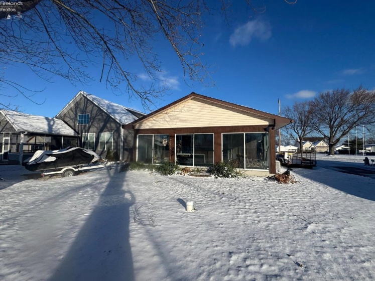 3080 Elmore Road, Port Clinton, 43452, 2 Bedrooms Bedrooms, ,1 BathroomBathrooms,Residential,For Sale,Elmore,20254680