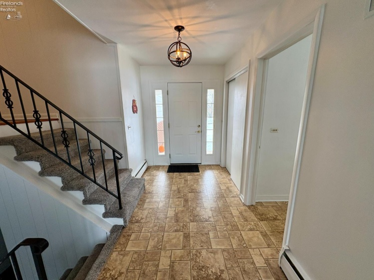 167 Van Meter Drive, Tiffin, 44883, 4 Bedrooms Bedrooms, ,3 BathroomsBathrooms,Residential,For Sale,Van Meter,20254683