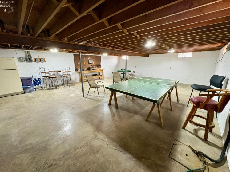 167 Van Meter Drive, Tiffin, 44883, 4 Bedrooms Bedrooms, ,3 BathroomsBathrooms,Residential,For Sale,Van Meter,20254683