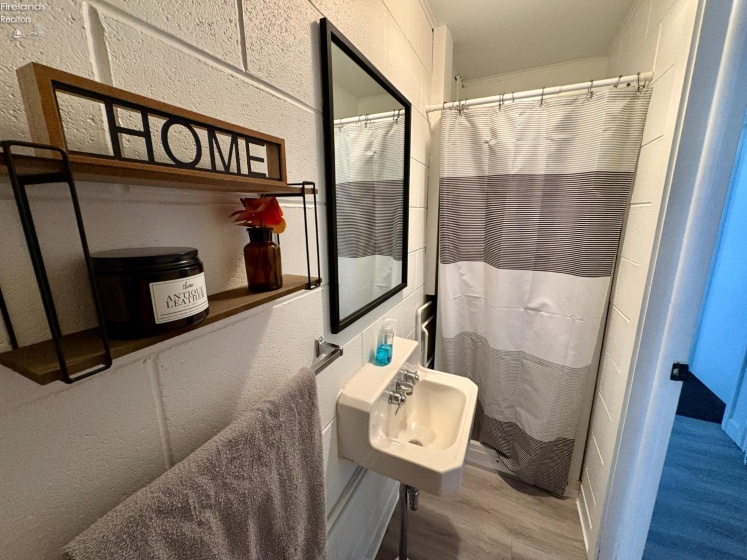 167 Van Meter Drive, Tiffin, 44883, 4 Bedrooms Bedrooms, ,3 BathroomsBathrooms,Residential,For Sale,Van Meter,20254683