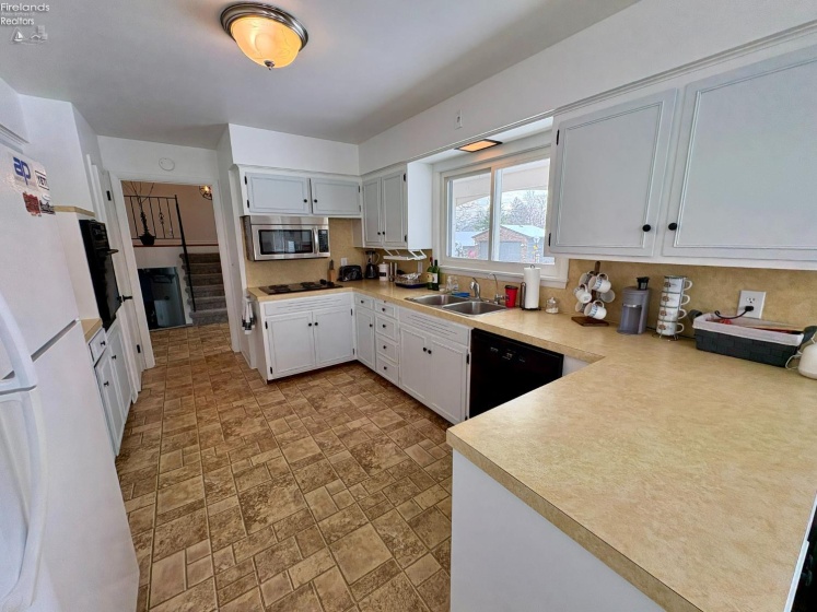 167 Van Meter Drive, Tiffin, 44883, 4 Bedrooms Bedrooms, ,3 BathroomsBathrooms,Residential,For Sale,Van Meter,20254683