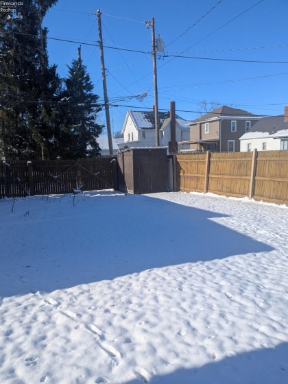 414 Park Street, Willard, 44890, 3 Bedrooms Bedrooms, ,2 BathroomsBathrooms,Residential,For Sale,Park,20254681