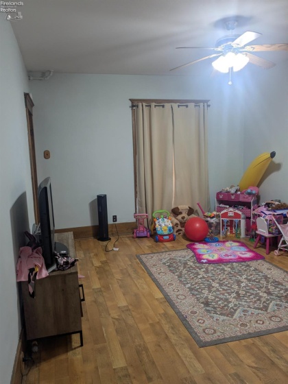 414 Park Street, Willard, 44890, 3 Bedrooms Bedrooms, ,2 BathroomsBathrooms,Residential,For Sale,Park,20254681