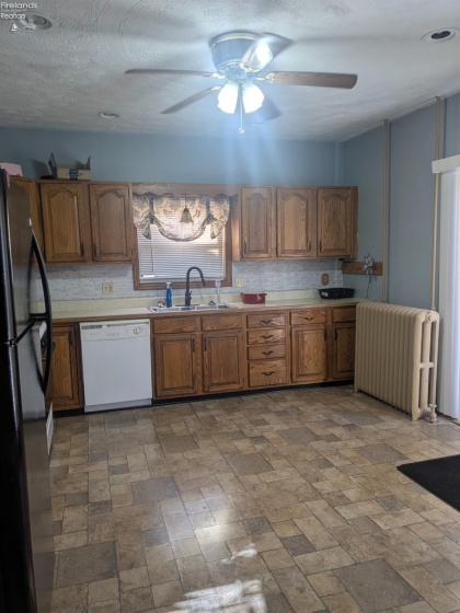 414 Park Street, Willard, 44890, 3 Bedrooms Bedrooms, ,2 BathroomsBathrooms,Residential,For Sale,Park,20254681