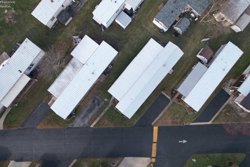 1859 Catawba Road, Port Clinton, 43452, 2 Bedrooms Bedrooms, ,2 BathroomsBathrooms,Residential,For Sale,Catawba,20254684