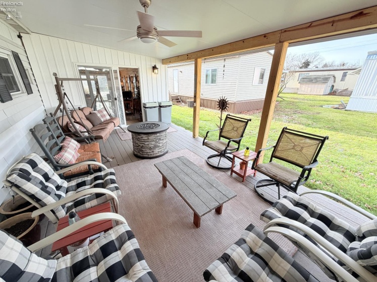 1859 Catawba Road, Port Clinton, 43452, 2 Bedrooms Bedrooms, ,2 BathroomsBathrooms,Residential,For Sale,Catawba,20254684