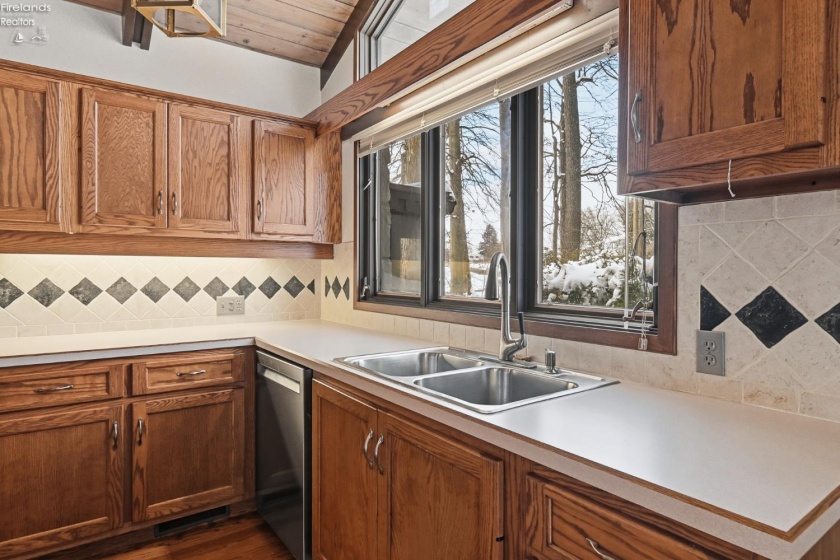 450 Marwood Road, Mansfield, 44904, ,4 BathroomsBathrooms,Residential,For Sale,Marwood Road,20254686