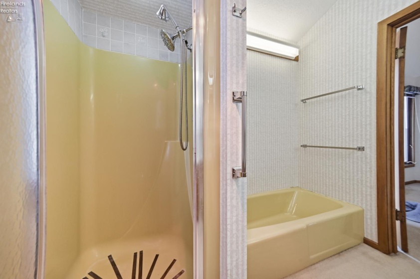 450 Marwood Road, Mansfield, 44904, ,4 BathroomsBathrooms,Residential,For Sale,Marwood Road,20254686