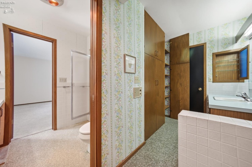 450 Marwood Road, Mansfield, 44904, ,4 BathroomsBathrooms,Residential,For Sale,Marwood Road,20254686