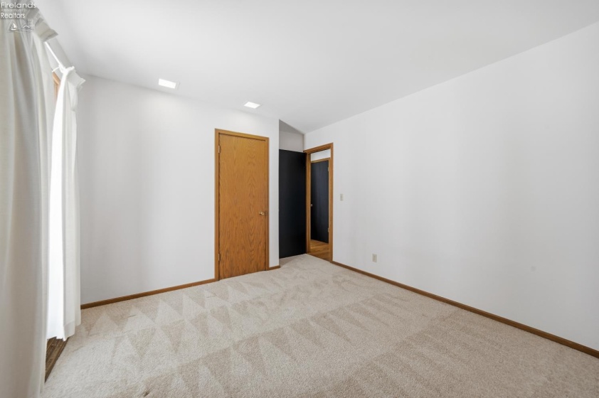 450 Marwood Road, Mansfield, 44904, ,4 BathroomsBathrooms,Residential,For Sale,Marwood Road,20254686