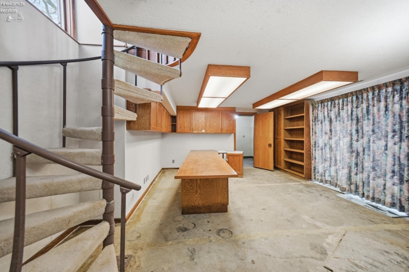 450 Marwood Road, Mansfield, 44904, ,4 BathroomsBathrooms,Residential,For Sale,Marwood Road,20254686