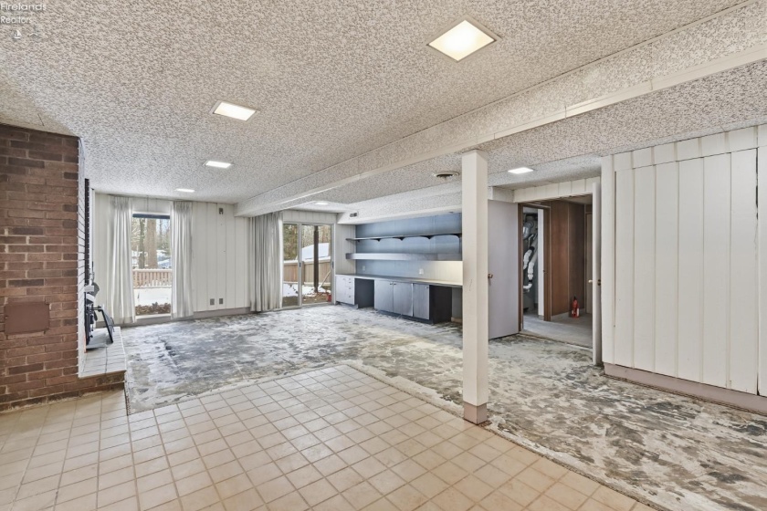 450 Marwood Road, Mansfield, 44904, ,4 BathroomsBathrooms,Residential,For Sale,Marwood Road,20254686