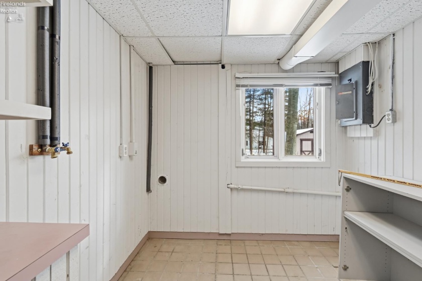 450 Marwood Road, Mansfield, 44904, ,4 BathroomsBathrooms,Residential,For Sale,Marwood Road,20254686