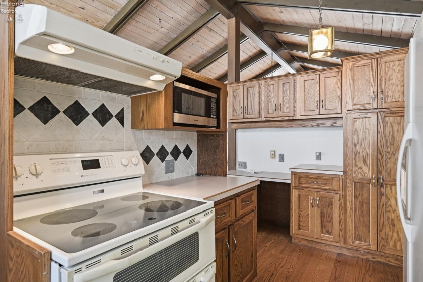 450 Marwood Road, Mansfield, 44904, ,4 BathroomsBathrooms,Residential,For Sale,Marwood Road,20254686