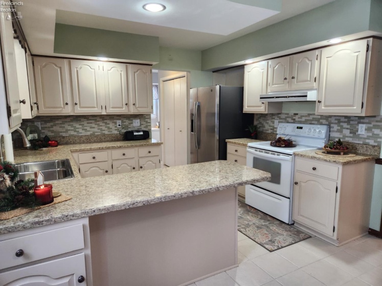 1101 Bogart Road, Sandusky, 44870, 4 Bedrooms Bedrooms, ,3 BathroomsBathrooms,Residential,For Sale,Bogart,20253344