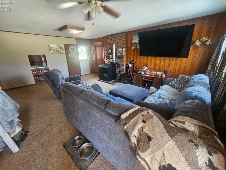 2301 Mud Creek Road, Oak Harbor, 43449, 4 Bedrooms Bedrooms, ,2 BathroomsBathrooms,Residential,For Sale,Mud Creek,20254237