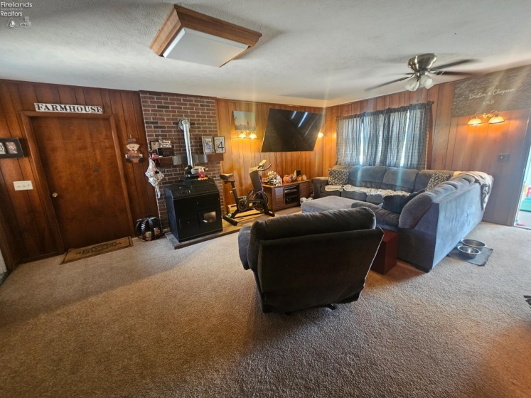 2301 Mud Creek Road, Oak Harbor, 43449, 4 Bedrooms Bedrooms, ,2 BathroomsBathrooms,Residential,For Sale,Mud Creek,20254237