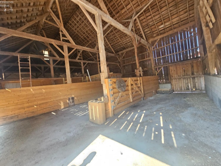 2301 Mud Creek Road, Oak Harbor, 43449, 4 Bedrooms Bedrooms, ,2 BathroomsBathrooms,Residential,For Sale,Mud Creek,20254237