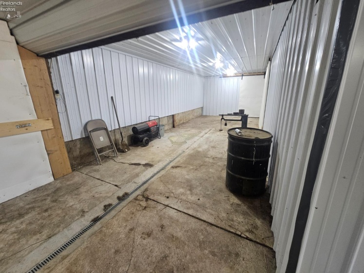 2301 Mud Creek Road, Oak Harbor, 43449, 4 Bedrooms Bedrooms, ,2 BathroomsBathrooms,Residential,For Sale,Mud Creek,20254237