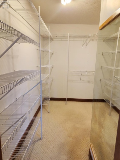 210 Gordon Drive, Oak Harbor, 43449, 4 Bedrooms Bedrooms, ,3 BathroomsBathrooms,Residential,For Sale,Gordon,20254558