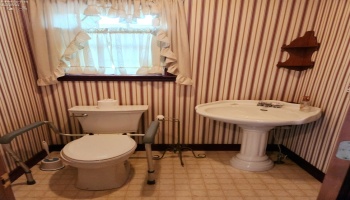 210 Gordon Drive, Oak Harbor, 43449, 4 Bedrooms Bedrooms, ,3 BathroomsBathrooms,Residential,For Sale,Gordon,20254558 210 Gordon Drive, Oak Harbor, 43449, 4 Bedrooms Bedrooms, ,3 BathroomsBathrooms,Residential,For Sale,Gordon,20254558