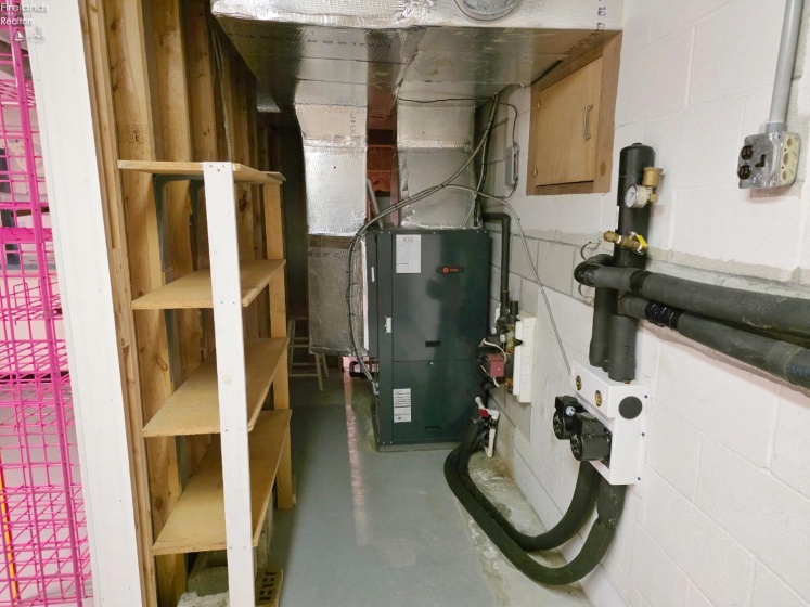 210 Gordon Drive, Oak Harbor, 43449, 4 Bedrooms Bedrooms, ,3 BathroomsBathrooms,Residential,For Sale,Gordon,20254558