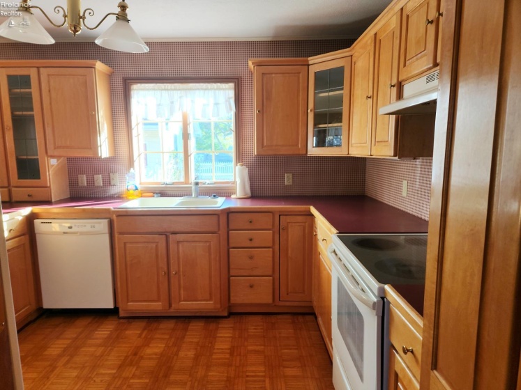 210 Gordon Drive, Oak Harbor, 43449, 4 Bedrooms Bedrooms, ,3 BathroomsBathrooms,Residential,For Sale,Gordon,20254558