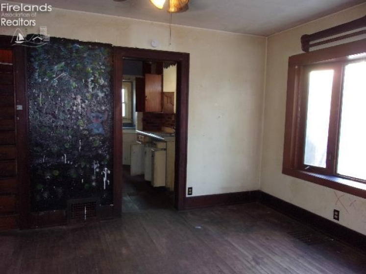 604 Union Street, Fostoria, 44830, 3 Bedrooms Bedrooms, ,1 BathroomBathrooms,Residential,For Sale,Union,20254696