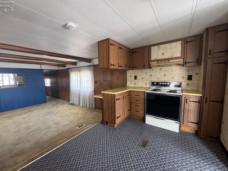 116 Rathbun Drive, Marblehead, 43440, 2 Bedrooms Bedrooms, ,1 BathroomBathrooms,Residential,For Sale,Rathbun,20254694