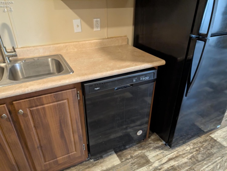 220 Maple Lane, Green Springs, 44836, 3 Bedrooms Bedrooms, ,2 BathroomsBathrooms,Residential,For Sale,Maple Lane,20254689