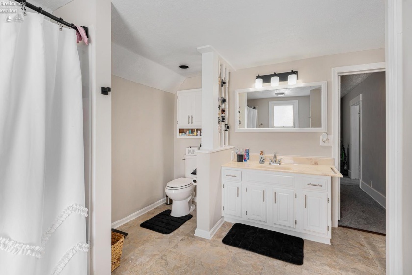 135 Grant Street, Clyde, 43410, 3 Bedrooms Bedrooms, ,2 BathroomsBathrooms,Residential,For Sale,Grant,20254697