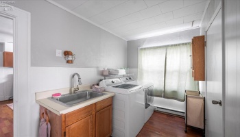 21224 Toledo, Williston, 43468, 3 Bedrooms Bedrooms, ,2 BathroomsBathrooms,Residential,For Sale,Toledo,20254669 21224 Toledo, Williston, 43468, 3 Bedrooms Bedrooms, ,2 BathroomsBathrooms,Residential,For Sale,Toledo,20254669