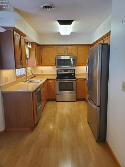 16 St Francis Avenue, Tiffin, 44883, 3 Bedrooms Bedrooms, ,2 BathroomsBathrooms,Residential,For Sale,St Francis,20254701