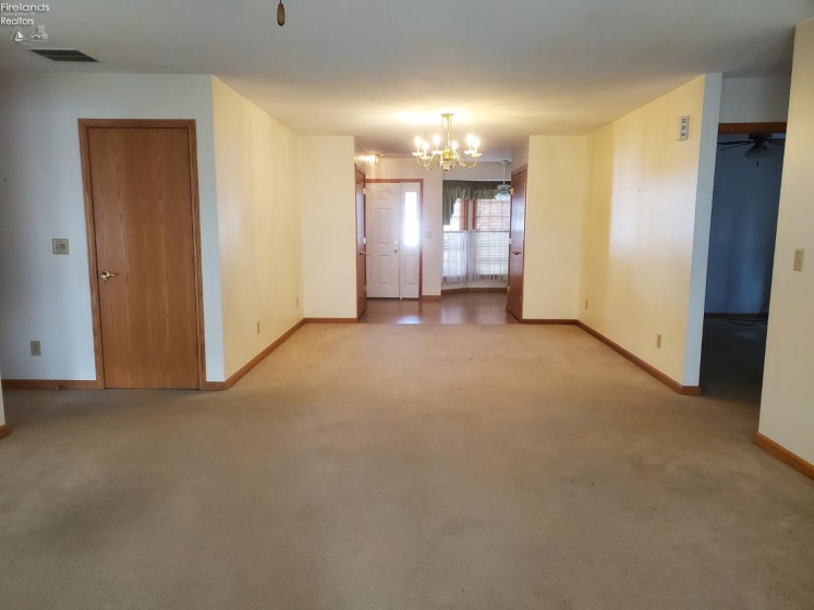 16 St Francis Avenue, Tiffin, 44883, 3 Bedrooms Bedrooms, ,2 BathroomsBathrooms,Residential,For Sale,St Francis,20254701