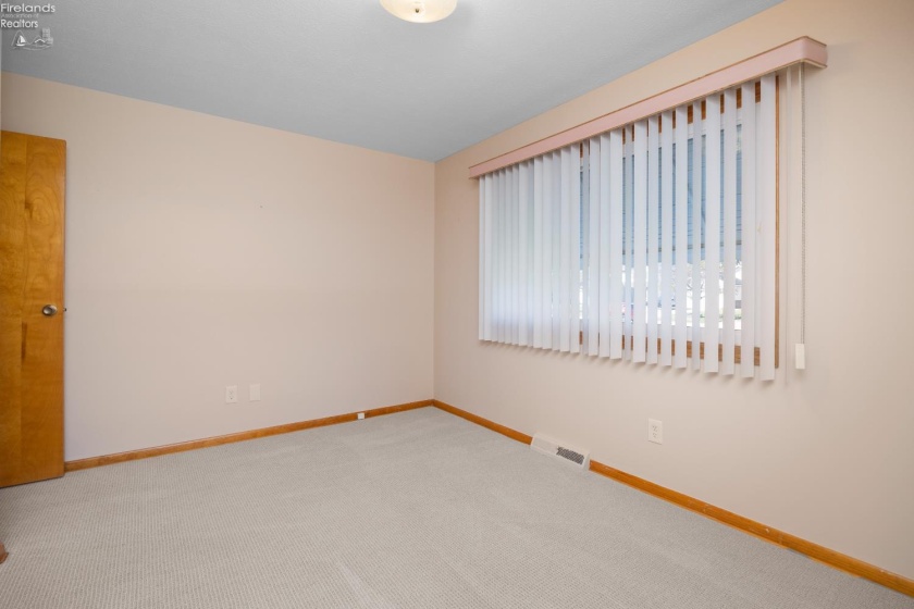 6361 Smith Road, Brook Park, 44142, 3 Bedrooms Bedrooms, ,2 BathroomsBathrooms,Residential,For Sale,Smith,20254628