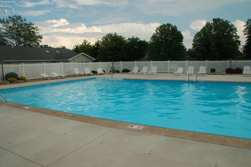 1002 Brittany Drive, Huron, 44839, 3 Bedrooms Bedrooms, ,2 BathroomsBathrooms,Residential,For Sale,Brittany,20254700