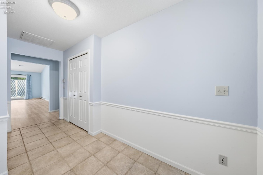 1002 Brittany Drive, Huron, 44839, 3 Bedrooms Bedrooms, ,2 BathroomsBathrooms,Residential,For Sale,Brittany,20254700