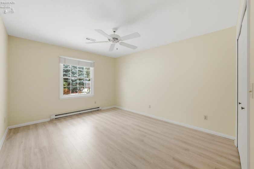 1002 Brittany Drive, Huron, 44839, 3 Bedrooms Bedrooms, ,2 BathroomsBathrooms,Residential,For Sale,Brittany,20254700