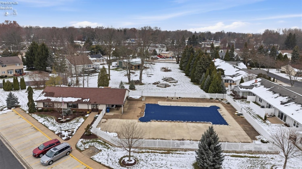 1002 Brittany Drive, Huron, 44839, 3 Bedrooms Bedrooms, ,2 BathroomsBathrooms,Residential,For Sale,Brittany,20254700