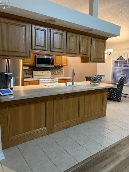 6 White Tail Way, Norwalk, 44857, 3 Bedrooms Bedrooms, ,2 BathroomsBathrooms,Residential,For Sale,White Tail,20254705