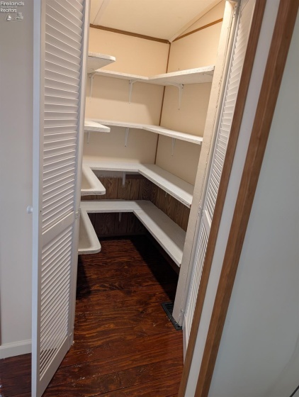 111 Flat Rock Road, Bellevue, 44811, 2 Bedrooms Bedrooms, ,2 BathroomsBathrooms,Residential,For Sale,Flat Rock,20254711